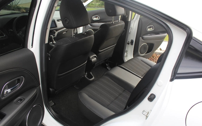 Honda HR-V cena 69200 przebieg: 92000, rok produkcji 2016 z Siedlce małe 92